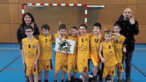 L’équipe 2   U11  avec leurs nouveaux maillots